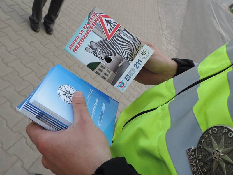 Policisté při akci Zebra se za tebe nerozhlédne.