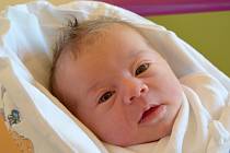 Eva Baranová se narodila šťastným rodičům Marii a Martinovi Baranovým 11. prosince. Po porodu vážila 3,22 kg a měřila 50 cm. Doma ve Valdicích na Evičku čekal šestiletý Adam.