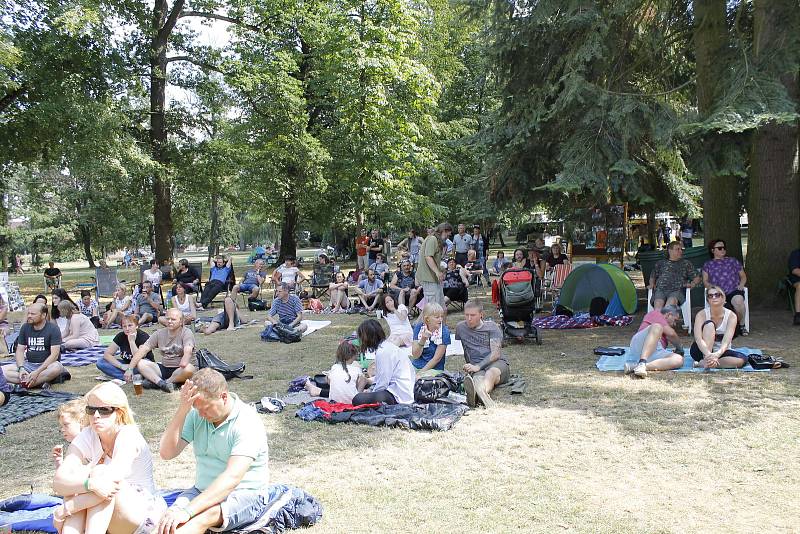 Country festival Pod Hůrou v Lázních Bělohradu napsal v sobotu již svůj 21. ročník.