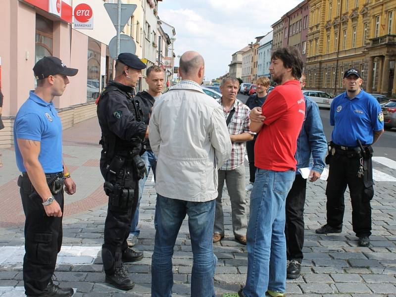 Protiromská demonstrace v Jičíně.