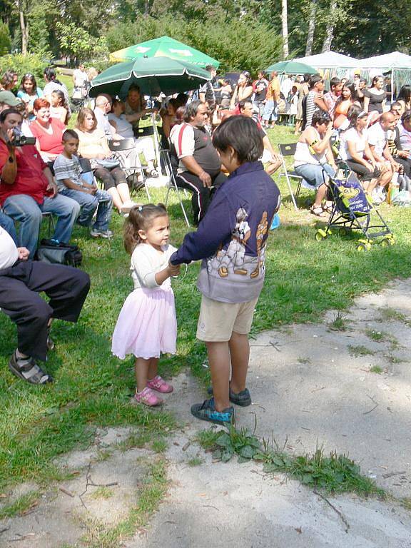 Romský festival Bašaviben 2009 v Hořicích.