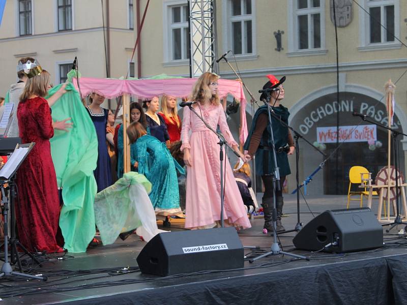 Z jičínského pohádkového festivalu.