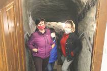 Jihlavské podzemí je otevřené pro veřejnost, lidé se  zatím objednávají hlavně na víkendy.