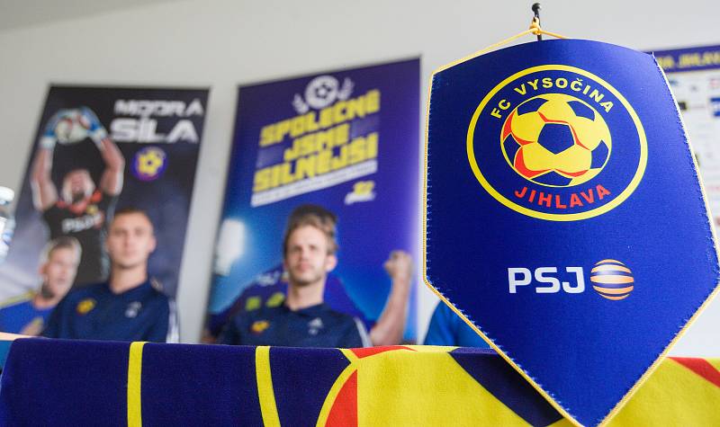 Vedení prvoligového týmu FC Vysočina Jihlava představilo 13. února na tiskové konferenci před novinky v týmu, posily a plán.