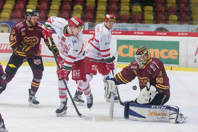 Hokejové utkání mezi HC Dukla Jihlava a HC Frýdek-Místek.