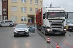 Policisté na Vysočině se zaměřily na kontroly kamionů s dřevem.