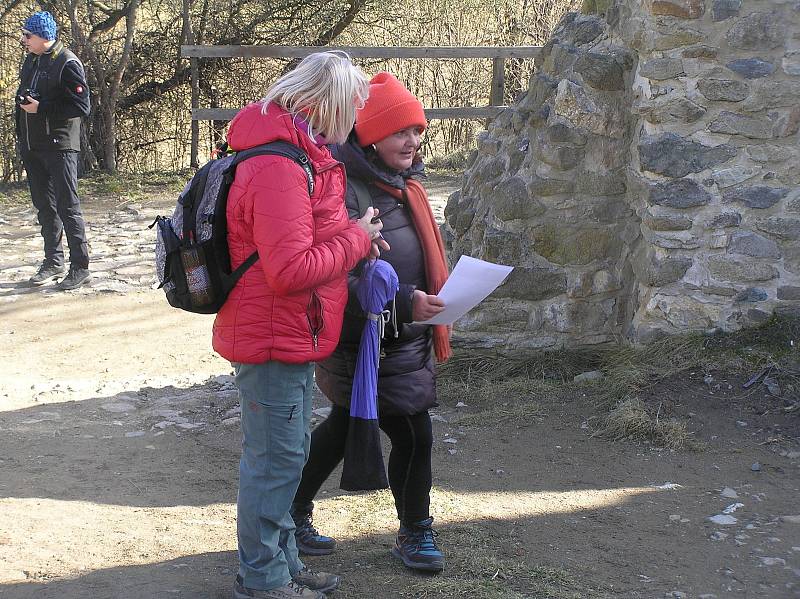 Na sobotní akci pod hradem Rokštejn mířili turisté v celých houfech