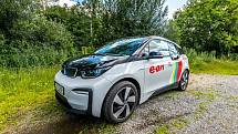 Jihlavský magistrát zkouší, jak se jezdí elektromobilním BMW.