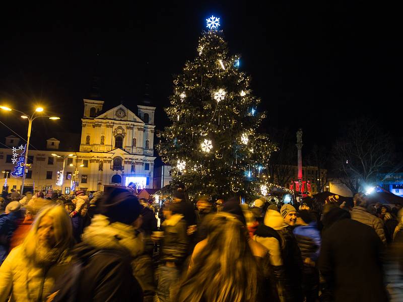 Rozsvícení vánočního stromu a vánoční výzdoby v Jihlavě. Archivní foto.