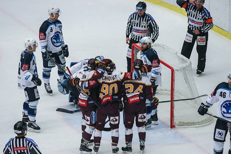 Zápas 22. kola hokejové extraligy mezi HC Dukla Jihlava a HC Škoda Plzeň.