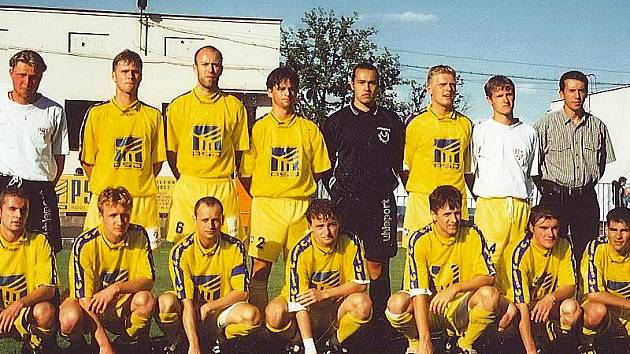 Bezprostředně po posledním utkání MSFL v sezoně 1999/2000 ještě jihlavský tým netušil, že do II. ligy postoupí i z druhého místa.