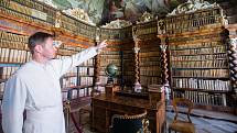 Knihovna v premonstrátském klášteře v Nové Říši.
