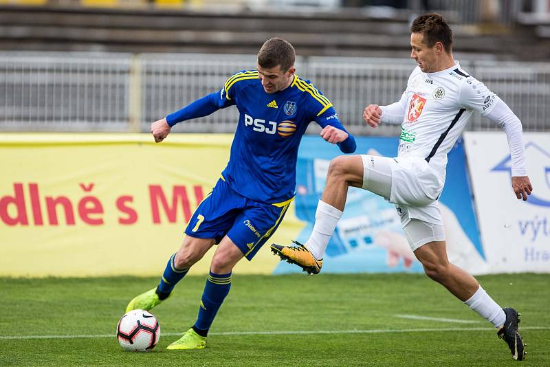 Fotbal fotbalová národní liga FC Votroci Hradec Králové  vs. Jihlava