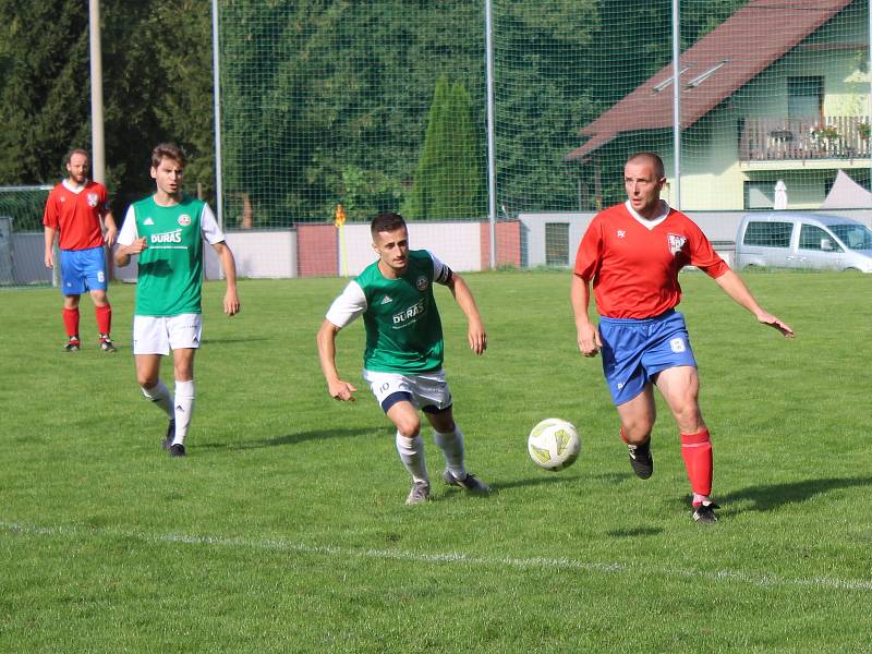 V duelu jihlavského okresního přeboru Rantířov svého soupeře vůbec nešetřil. Černíči nastřílel deset gólů.