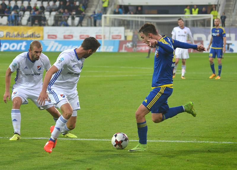 Zápas mezi FC Vysočina a Baníkem Ostrava.