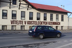 První kolo prezidentských voleb v Kostelci ovládl Andrej Babiš. Tento výsledek by mohl souviset s masnou na kraji obce, která spadá pod Agrofert.