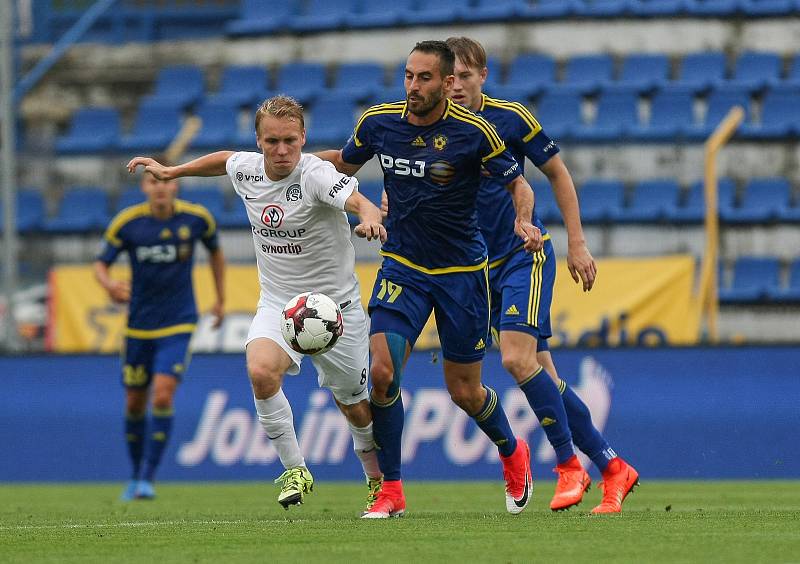 Druhý zápas první fotbalové ligy mezi FC Vysočina Jihlava a FC Slovácko.