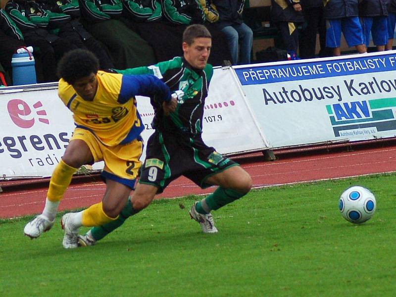 Z fotbalového utkání FK Baník Sokolov – FC Vysočina Jihlava.