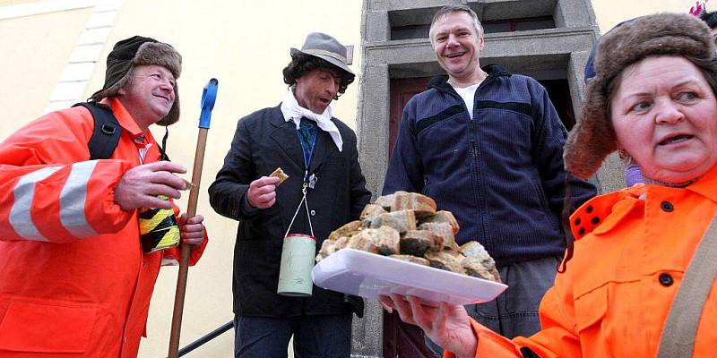 Masopustní průvod se vydal Brtnicí.