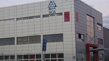 Takto vypadá výrobní hala papírenského koncernu SCA v Jihlavě zvnějšku.