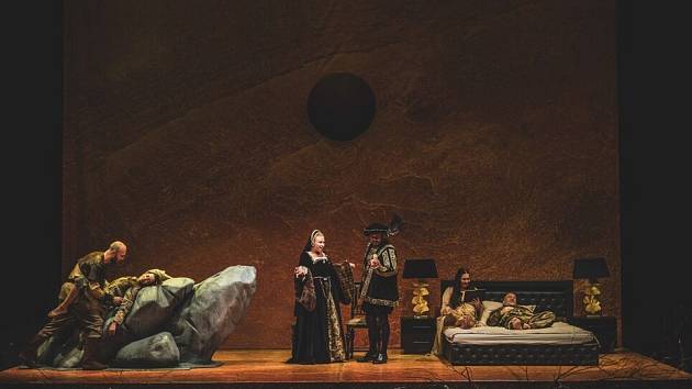 Divadelní hra Macbeth v Horáckém divadle v Jihlavě.