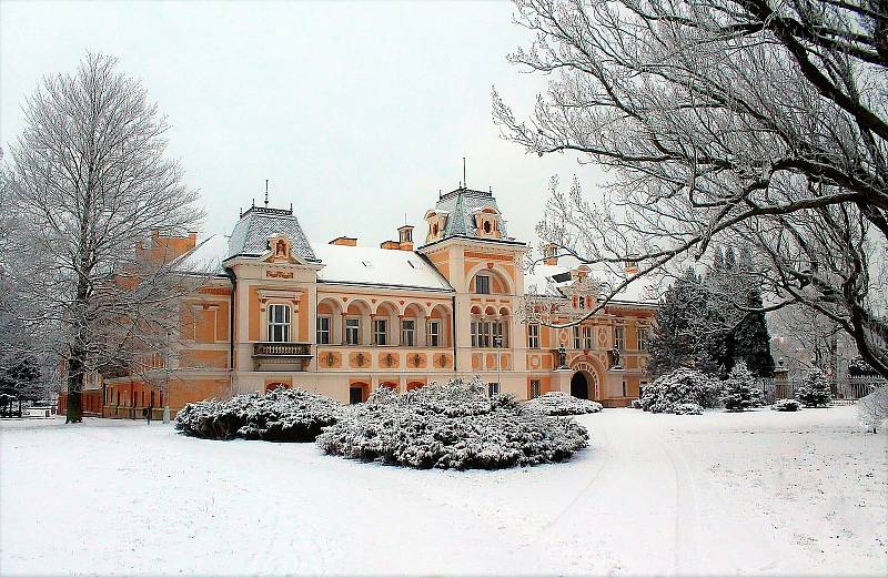 Zámek Světlá nad Sázavou.