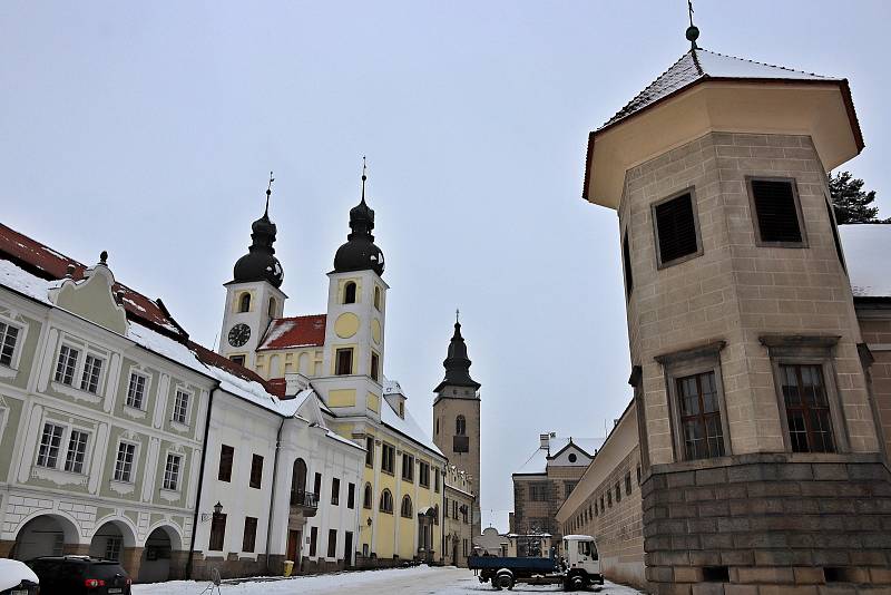 Historická Telč je krásná v každém ročním období. Takhle vypadá, když zapadne sněhem.