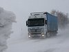 Sníh na Vysočině: kamiony blokují silnice i dálnici. Pozor na spadlé stromy