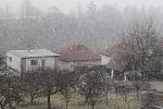 Jihlavskem se 16. března dopoledne prohnala sněhová vánice.