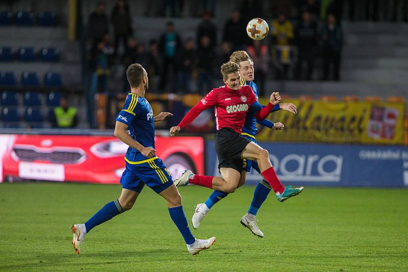 Utkání 11. kola FNL mezi FC Vysočina Jihlava a MFK Chrudim.