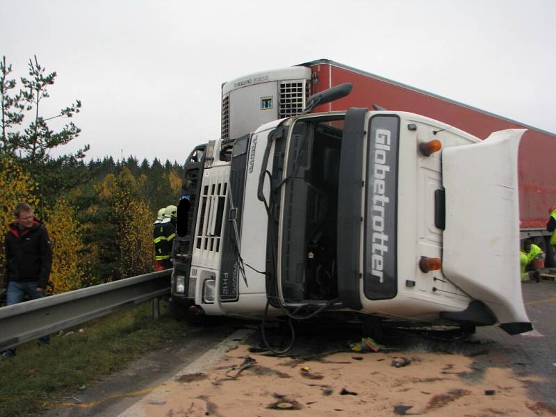 Nehoda kamionu na 112. kilometru dálnice D1.