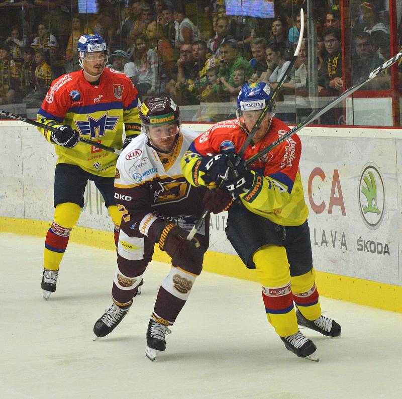 Ve druhém kole Chance ligy zdolala Dukla Jihlava českobudějovický Motor jasně 7:0.