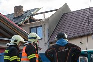 Vichřice Sabine poškodila v únoru 2020 několik střech v Rohozné na Jihlavsku. Ilustrační foto.