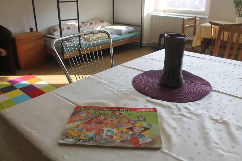 Pro děti  jsou na pokojích připravené také knížky.