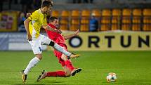 Deváté kolo FNL mezi FC Vysočina Jihlava a FC Zbrojovka Brno.