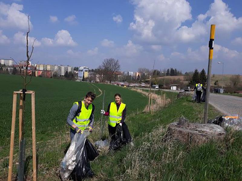 Do tradiční akce Čistá Vysočina se zapojilo dvaadvacet tisíc dobrovolníků.