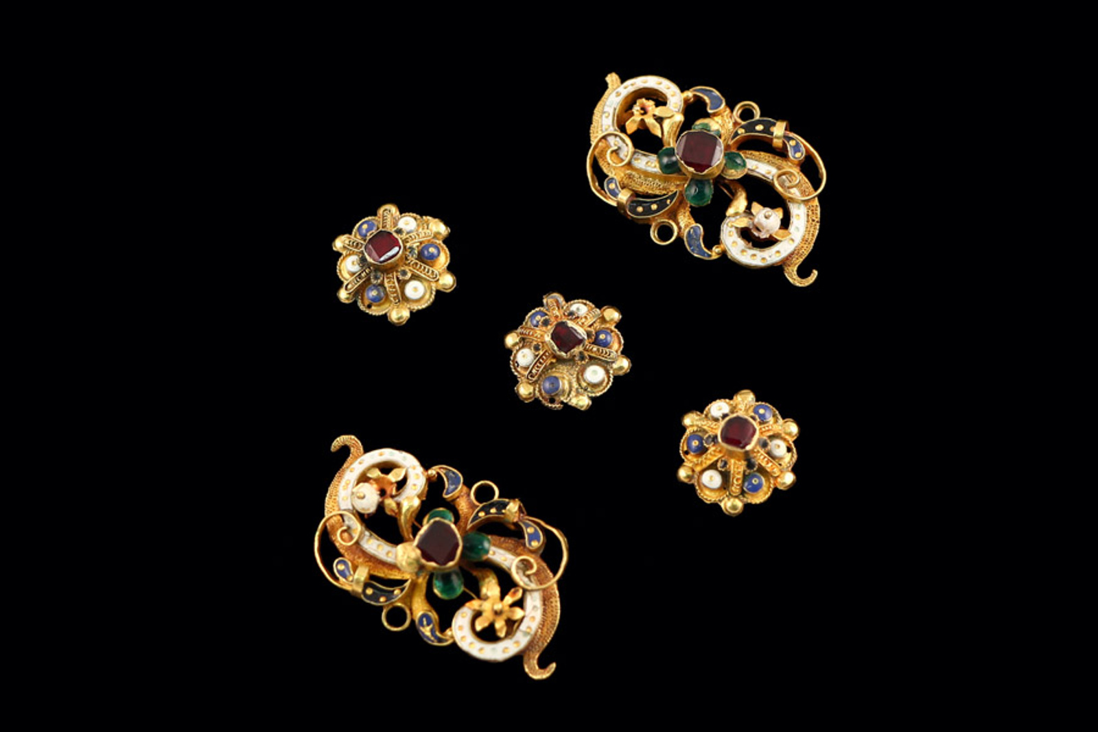 Malý poklad z velkého světa: renesanční šperky exkluzivně ozdobily Vysočinu  - Žďárský deník