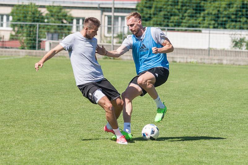 Příprava fotbalistů FC Vysočina Jihlava.