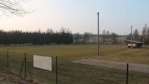 Fotbalové hřiště Na Líchách je po výrazné rekonstrukci.
