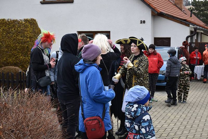 Masopustní průvod prošel uplynulou sobotu také Kostelcem u Jihlavy.