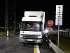 Hazard na vysočinské D1: policie budila řidiče, kamiony zaparkovali na dálnici
