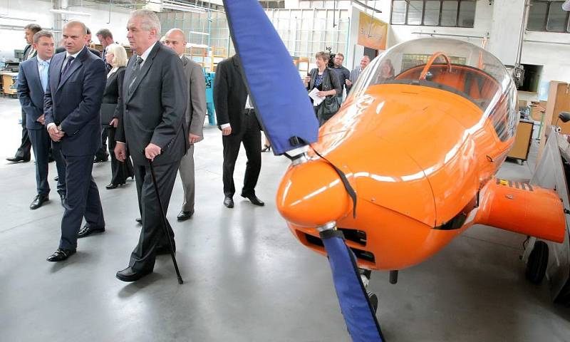 Prezident Miloš Zeman v Jihlavan airplanes.