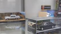 Výstava aut Jamese Bonda včetně originálního automobilu Lotus Esprit Turbo z filmu Jen pro tvé oči (For your eyes only) v životní velikosti.