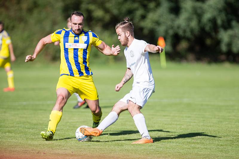 Fotbalové utkání mezi TJ Jiskra Dobronín FC Žďás Žďár nad Sázavou B.