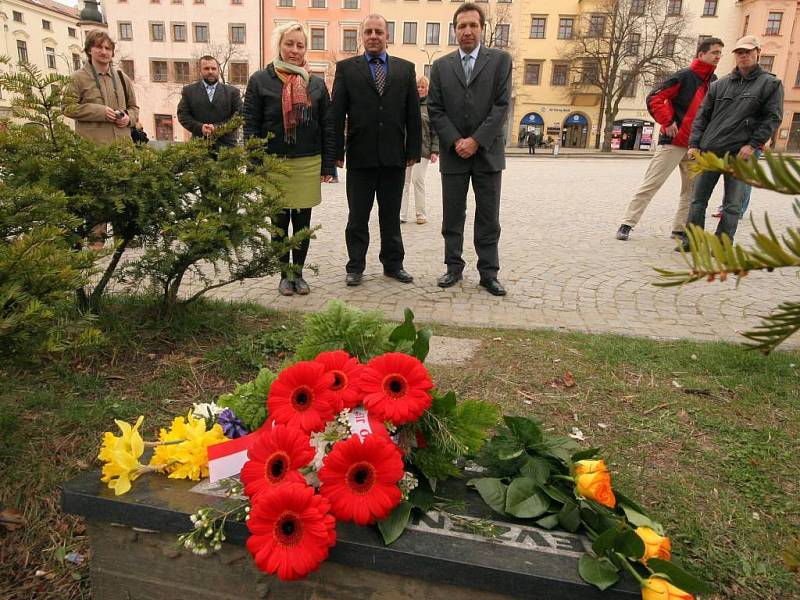 Uctění pamatáky Evžena Plocka.