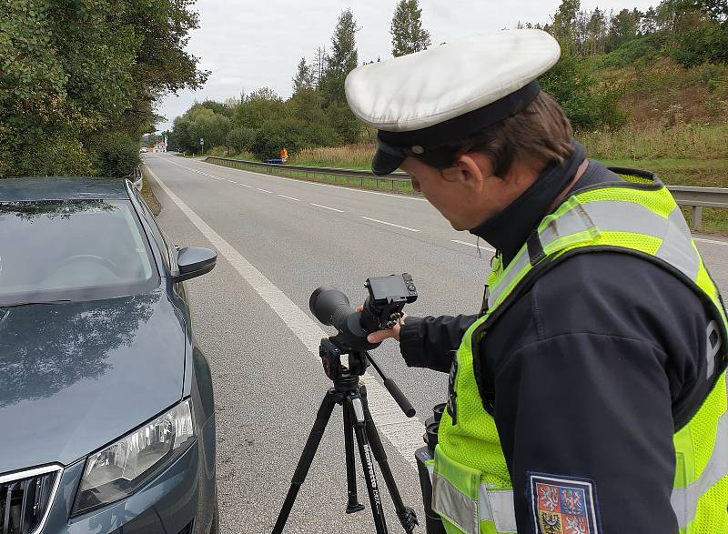 Policisté se na kontroly řidičů plánují zaměřit i v dalších dnech.