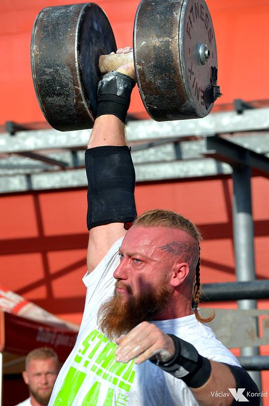 Strongman Ludvík Lang.