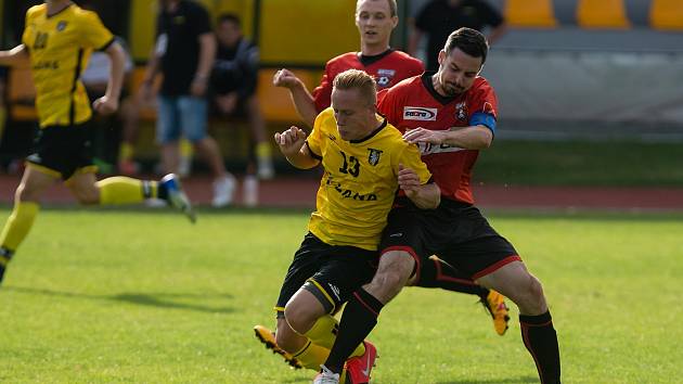 Kapitán TJ Sapeli Polná Filip Dvořáček (v červeném) je rád, že měl střeleckou formu. Hlavně však myslí na úspěchy týmu.
