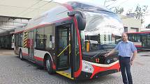 Nové parciální trolejbusy pomáhají v situaci, kdy je na trase výluka nebo třeba při výpadku elektřiny.