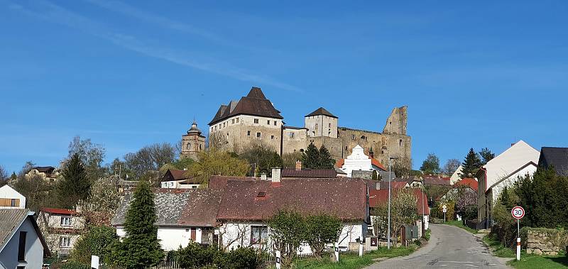 Na hradě v Lipnici nad Sázavou provázel kdysi i slavný spisovatel Jaroslav Hašek, autor Osudů dobrého vojáka Švejka za světové války.